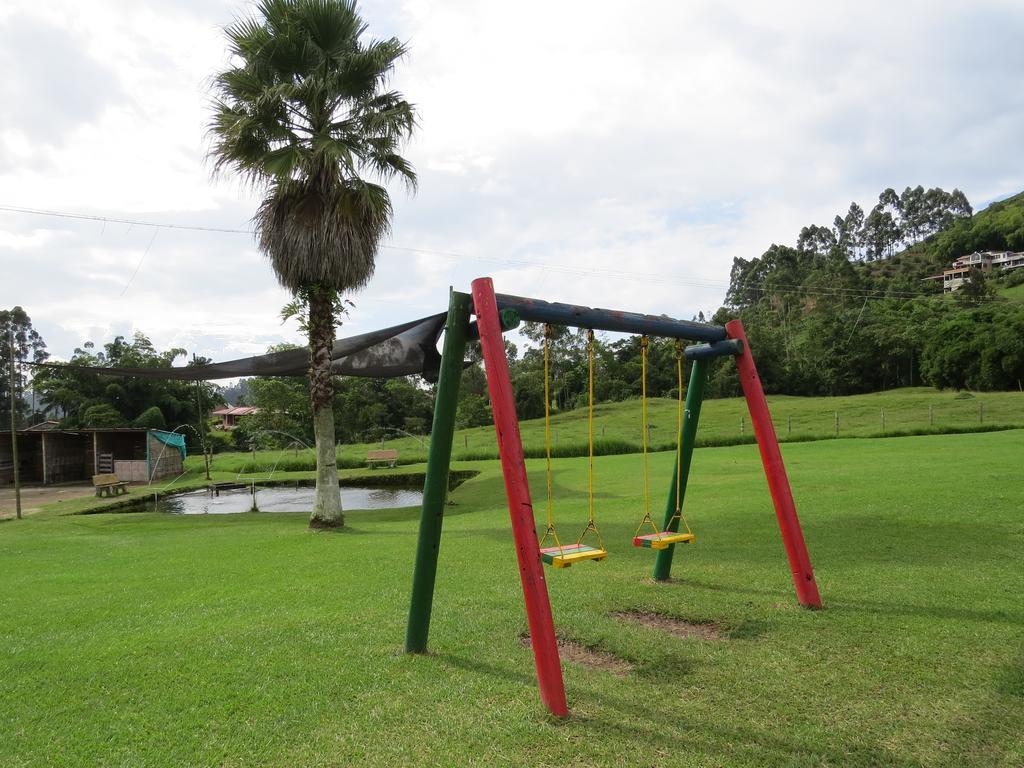 Finca Recreacional Marcelandia ซานตาโรซา เดกาบัล ภายนอก รูปภาพ