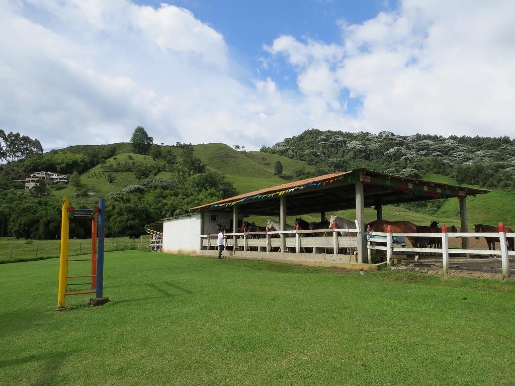 Finca Recreacional Marcelandia ซานตาโรซา เดกาบัล ภายนอก รูปภาพ