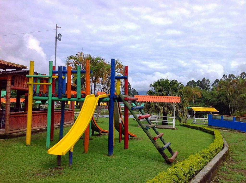 Finca Recreacional Marcelandia ซานตาโรซา เดกาบัล ภายนอก รูปภาพ
